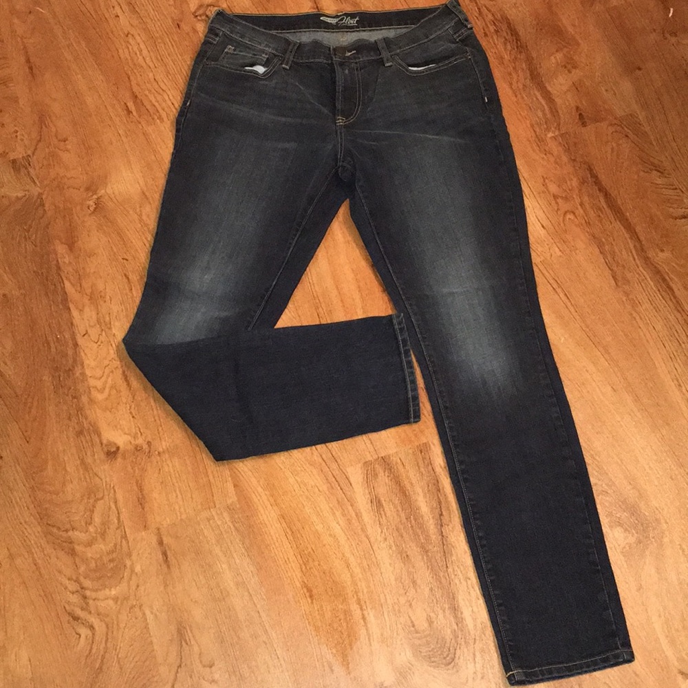 Dark wash Old Navy Jeans 👖